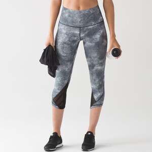 LULULEMON Essential Rhythm Crop Tight Pant Mid Rise Diffusion White Black Size 4